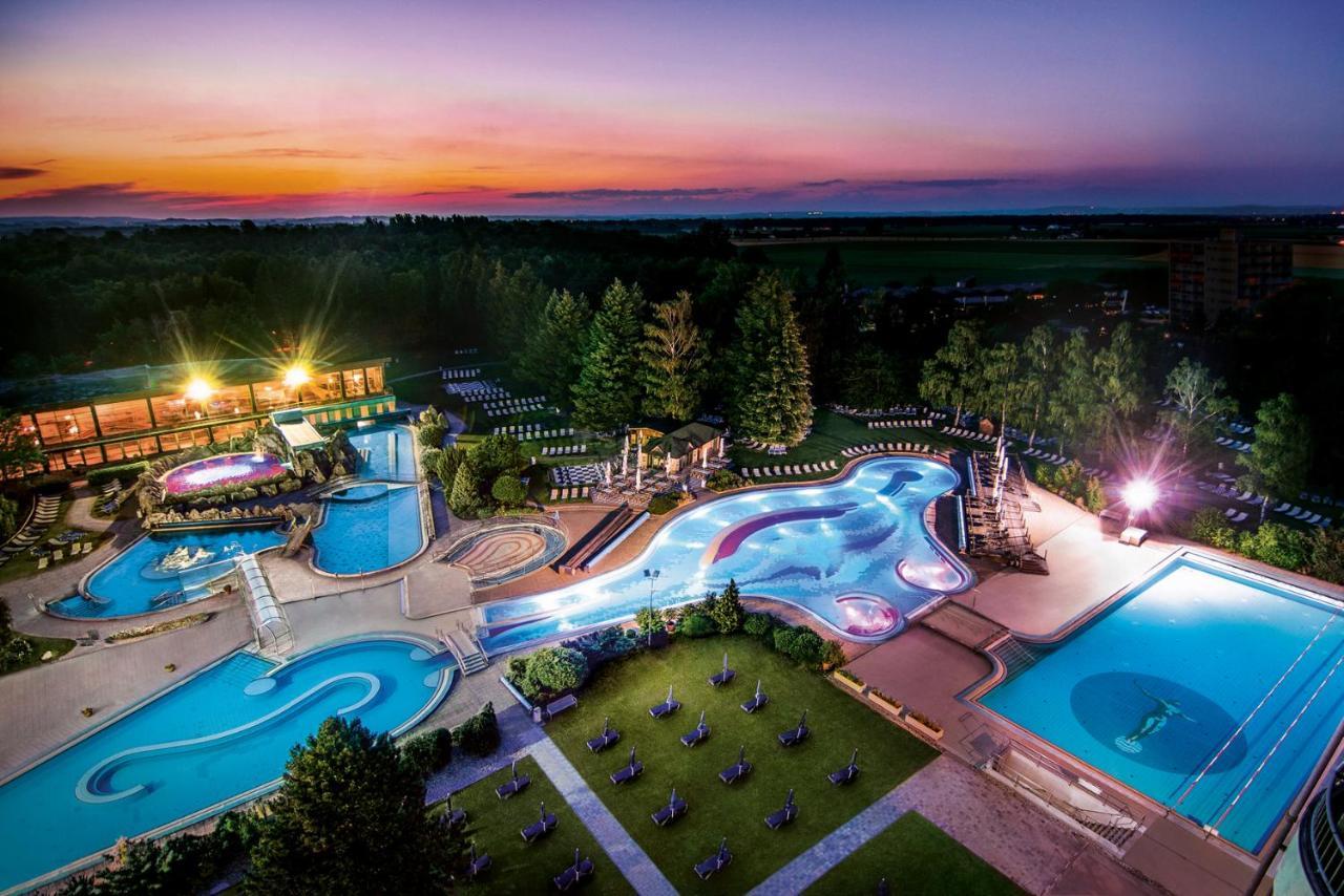 Appartementhotel Cura Bad Füssing Esterno foto